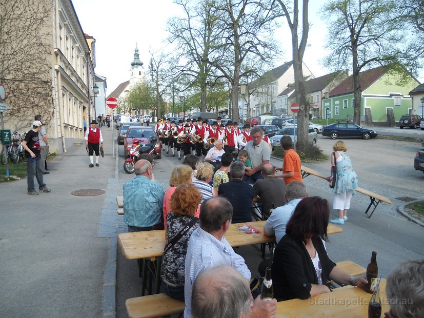 2012_04_30 Maibaumaufstellen in Litschau (10)
